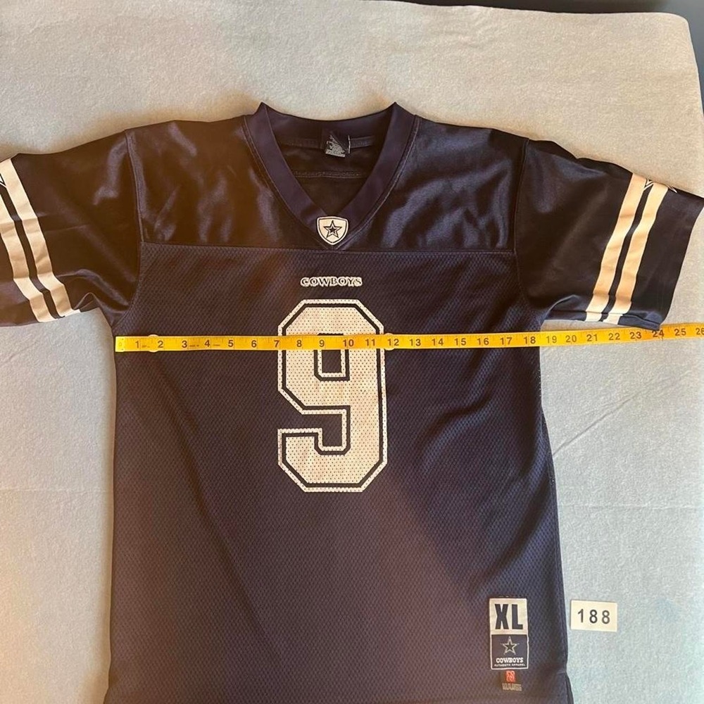 Cowboys Tony Romo Jersey Youth XL Excellent Condition NFL